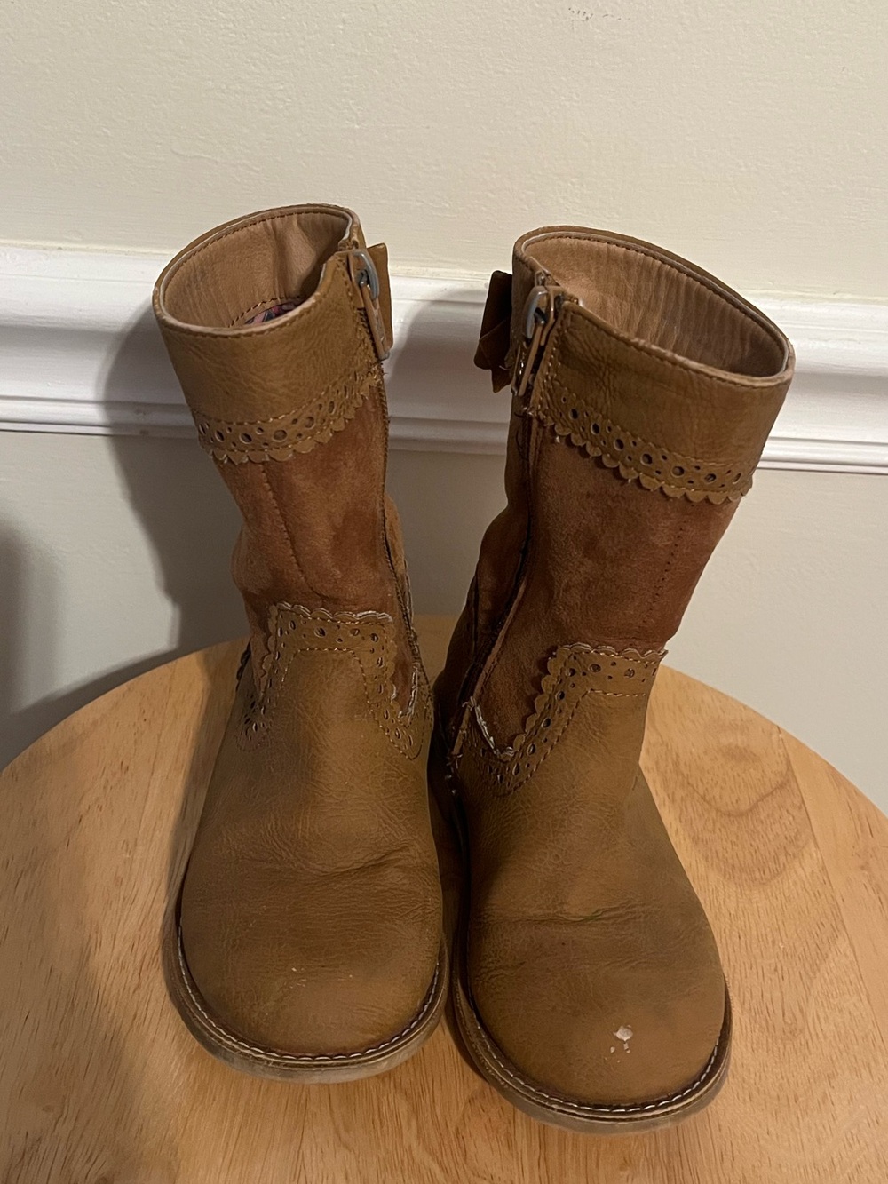 Primark Girls Brown Bow Mid-Calf Boots – Size 9